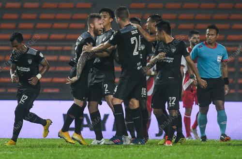 KL36_04082018_BOLA_BN201807314558