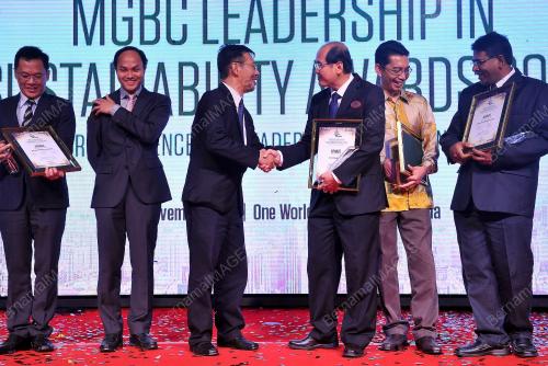 KL36_04112016_MGBC