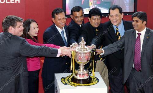 DATUK SERI AHMAD SHABERY CHEEK