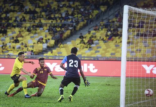 KL36_05102019_BOLA_BN201910033195