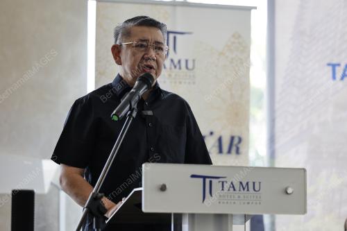 DATUK SERI SALAHUDDIN AYUB