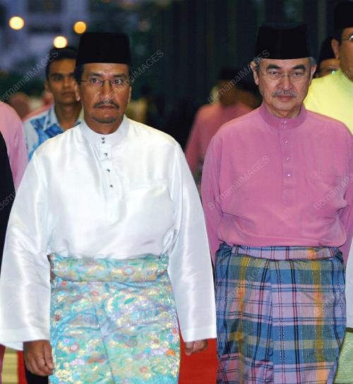 TUANKU MIZAN ZAINAL ABIDIN