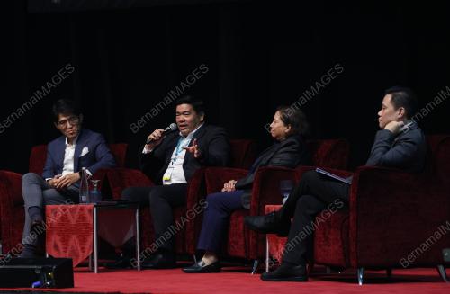 CLIMATE CHANGE CONVERSATION FORUM RACE TO NET ZERO