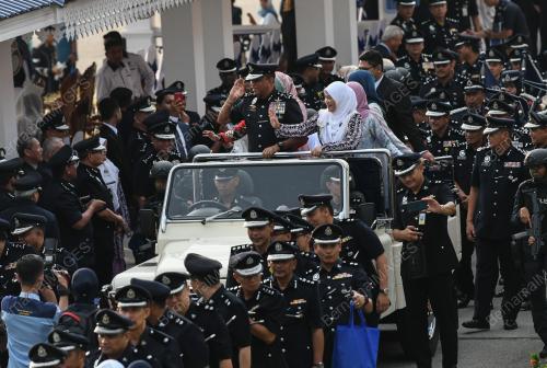 DATUK MOHD KHALIL KADER MOHD