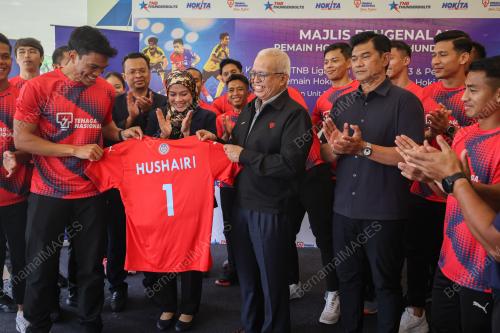 AHMAD HUSHAIRI IBRAHIM