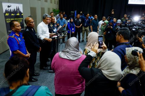 DATUK SERI MOHAMAD HASAN