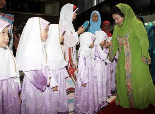 ROSMAH MANSOR