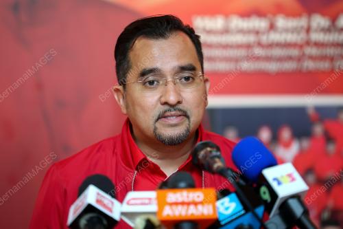 DATUK DR ASYRAF WAJIDI DUSUKI