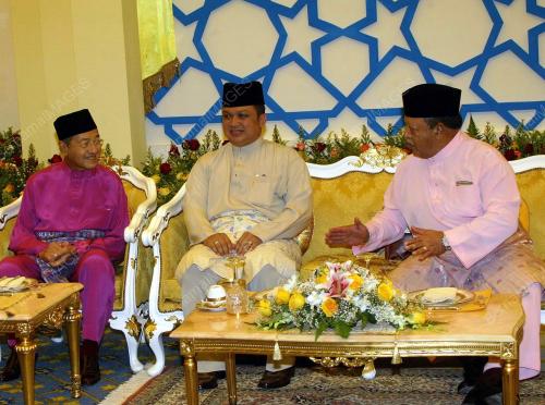 TUANKU SYED SIRAJUDDIN SYED PUTRA JAMALULLAIL