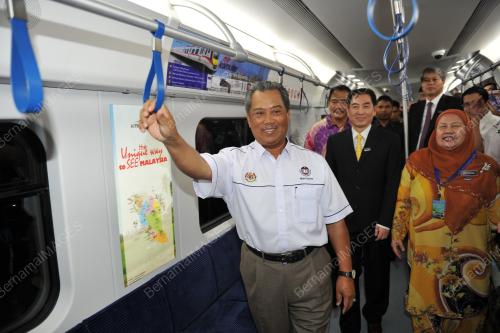 KL36_08032012_MYKOMUTER