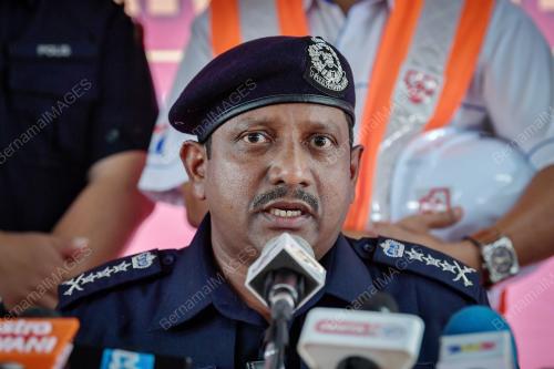 DATUK HUSSEIN OMAR KHAN