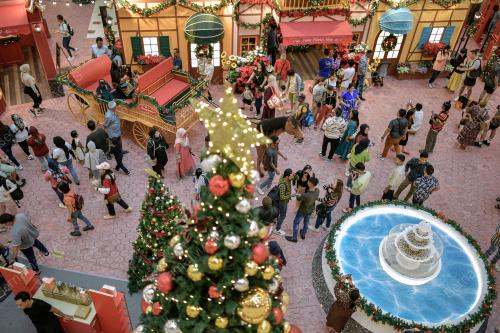 TINJAUAN DEKORASI KRISMAS