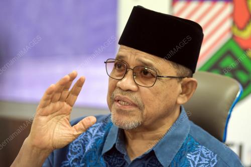 DATUK SERI DR SHAHIDAN KASSIM