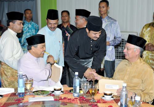 DATUK SERI MOHD NAJIB TUN ABDUL RAZAK
