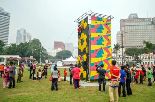 KL36_10102015_TINJAUAN_HSN