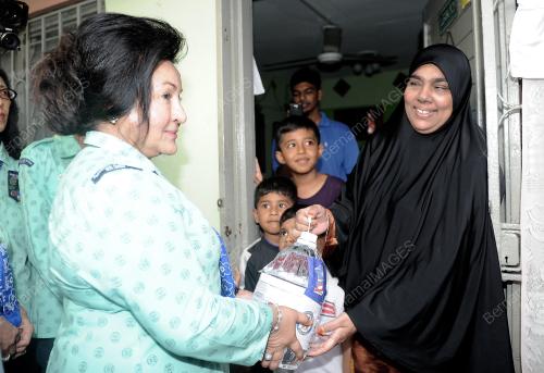 KL36_11012013_KRISIS_AIR_ROSMAH