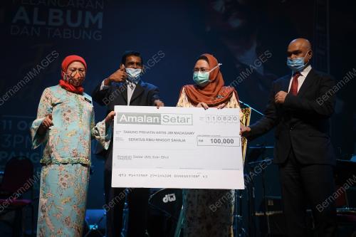 DATUK SERI NANCY SHUKRI