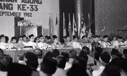 PERHIMPUNAN AGUNG UMNO