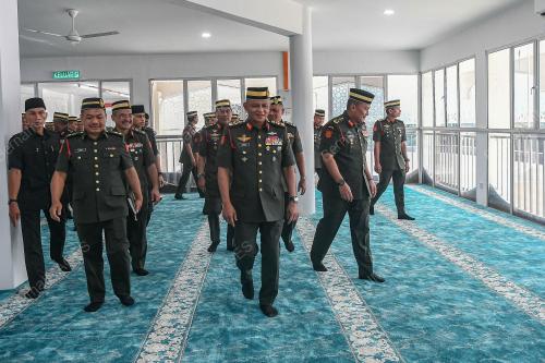TAN SRI AZHAN MD OTHMAN