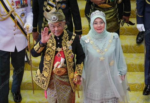 ISTIADAT PEMBUKAAN PENGGAL KEDUA PARLIMEN KE-15