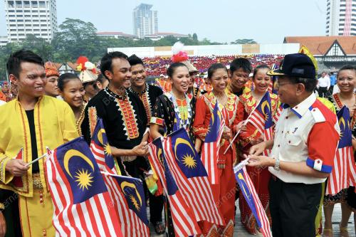 DATUK SERI DR RAIS YATIM