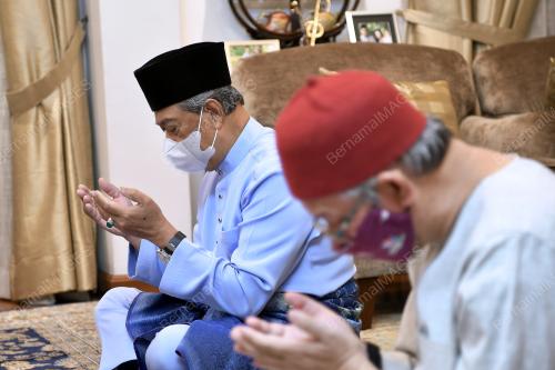 TAN SRI MUHYIDDIN YASSIN