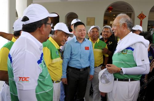 KL36_14022015_PM_GOLF