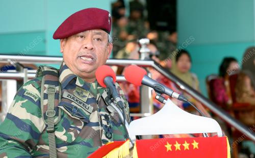 TAN SRI ZULKIFELI MOHD ZIN