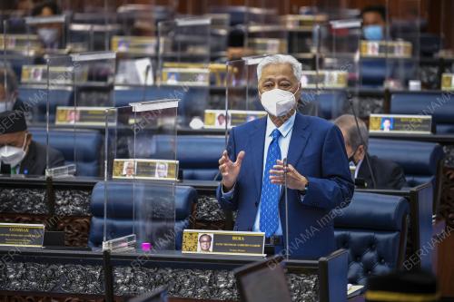 DATUK SERI ISMAIL SABRI YAAKOB
