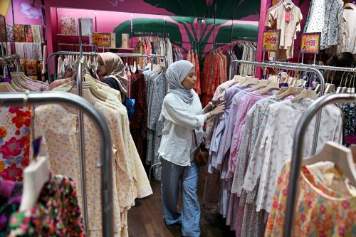 KL36_15032026_SHOPPING_RAYA