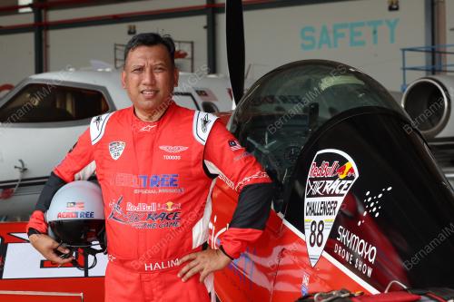 DATUK HALIM OTHMAN
