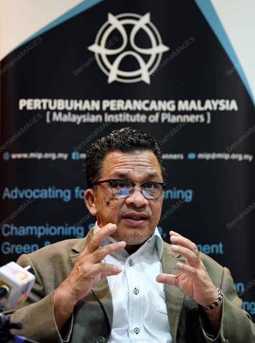 KL36_15112017_IHSAN