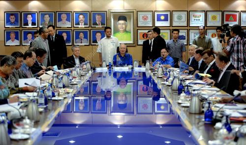 KL36_16012013_BN_MT