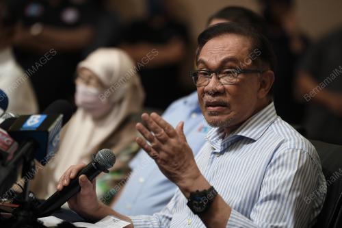 DATUK SERI ANUAR IBRAHIM