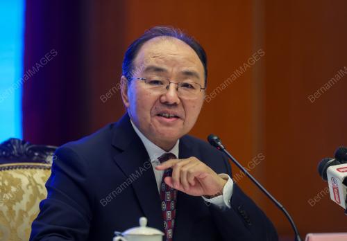 OUYANG YUJING