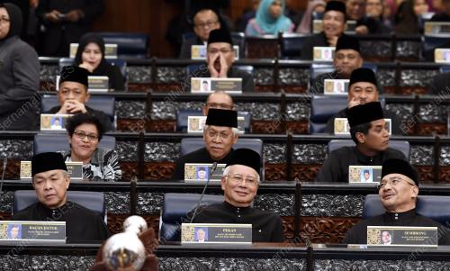 KL36_16072018_PARLIMEN
