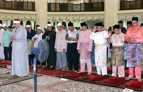 MUHYIDDIN YASSIN