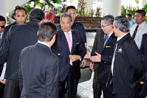 TAN SRI MUHYIDDIN YASSIN