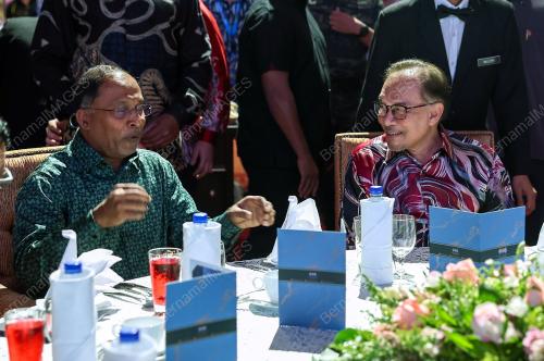 DATUK SERI ANWAR IBRAHIM