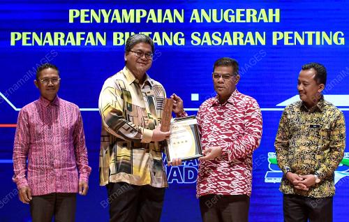 DATUK SERI SAIFUDDIN NASUTION ISMAIL