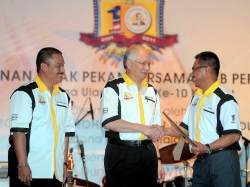 DATUK SERI MOHD NAJIB TUN ABDUL RAZAK