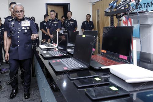 DATUK SERI RAMLI MOHAMED YOOSUF