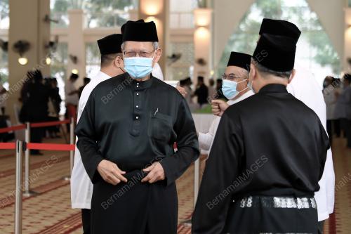 TUN RAHAH MOHAMED NOAH