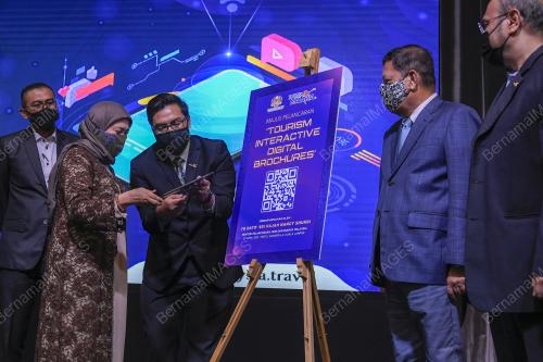 DATUK SERI NANCY SHUKRI