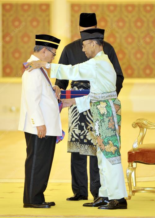 KL36_20102016_AGONG_PINGAT