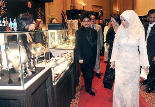 KL36_20112013_ISLAMIC_FASHIO