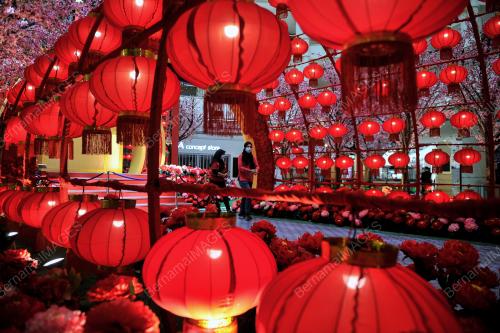PERSIAPAN TAHUN BARU CINA