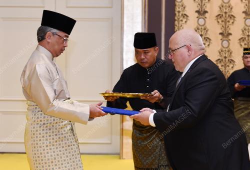 KL36_21032019_AGONG_BN201903204016