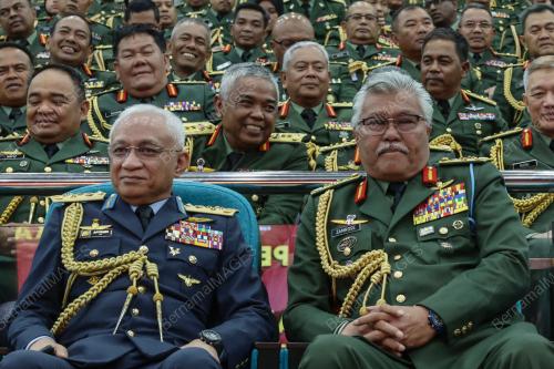 DATUK SERI MOHAMAD HASAN