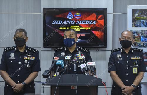 DATUK AYOB KHAN MYDIN PITCHAY